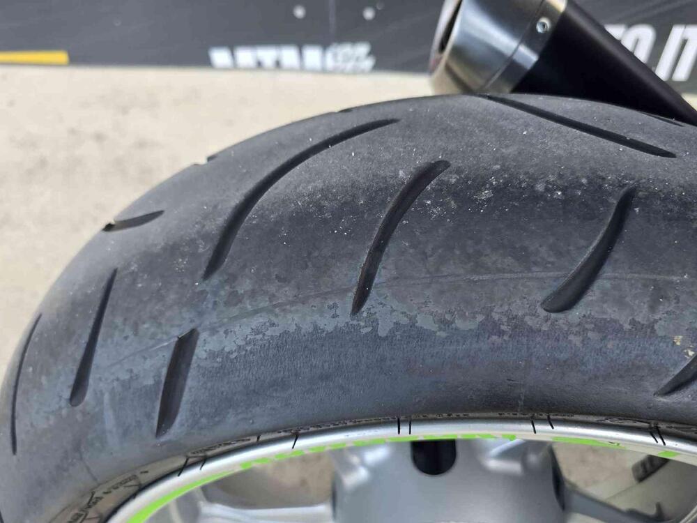 Kawasaki Z 1000 (2010 - 13) (16)