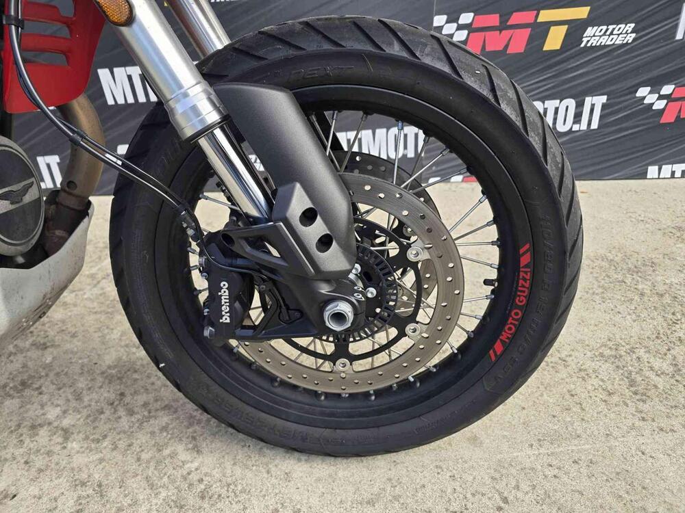 Moto Guzzi V85 TT (2019 - 20) (6)