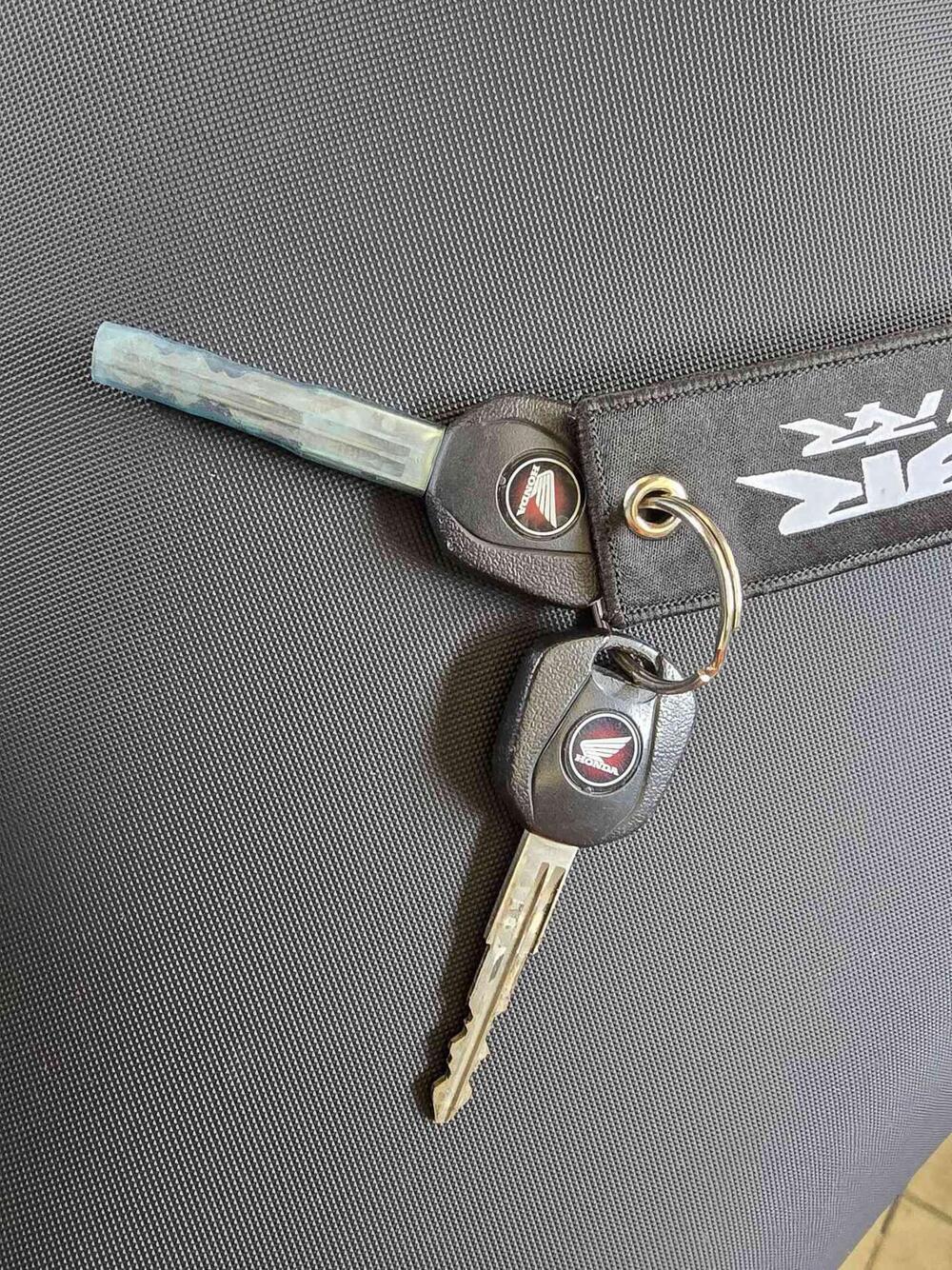 Honda CBR 1000 RR Fireblade (2008 - 11) (22)