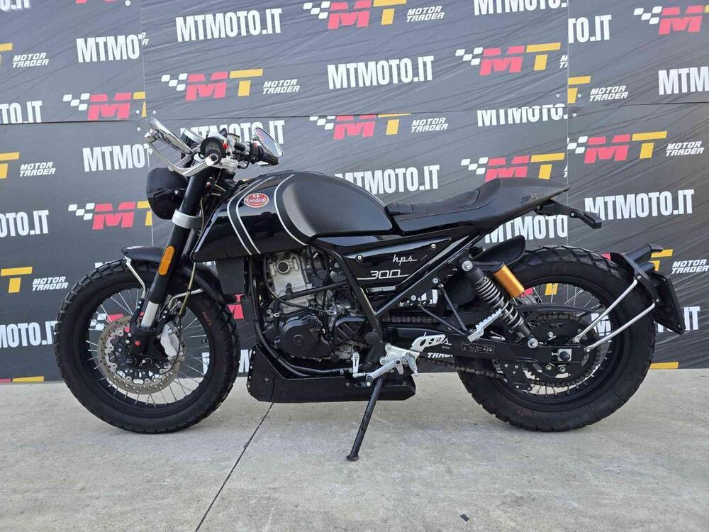 FB Mondial HPS 300 (2017 - 19) (2)