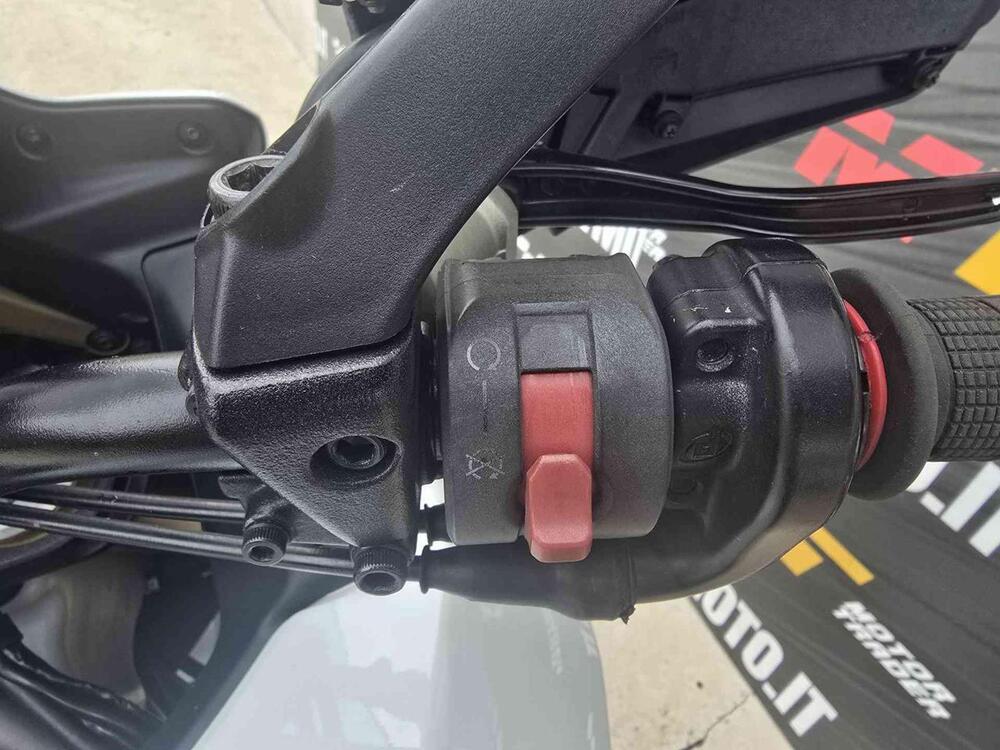 Ducati Multistrada 1200 S Touring (2010 - 12) (7)