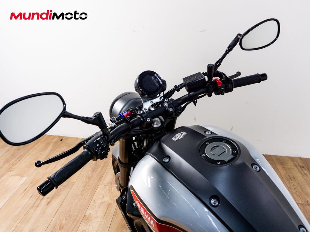 Yamaha XSR 900 Abarth (2017 - 18) (11)