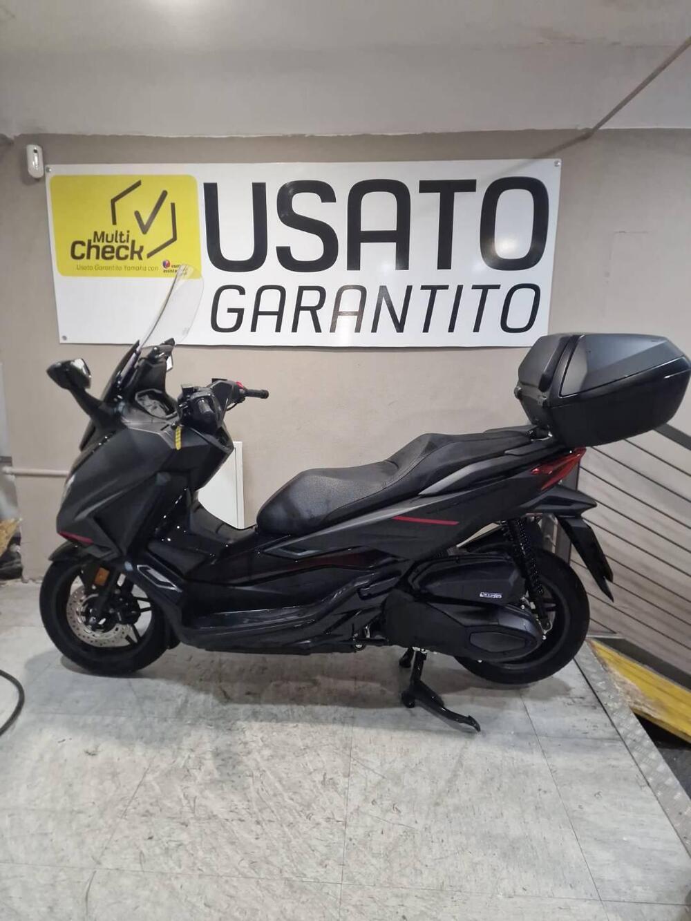 Honda Forza 350 (2025) (2)