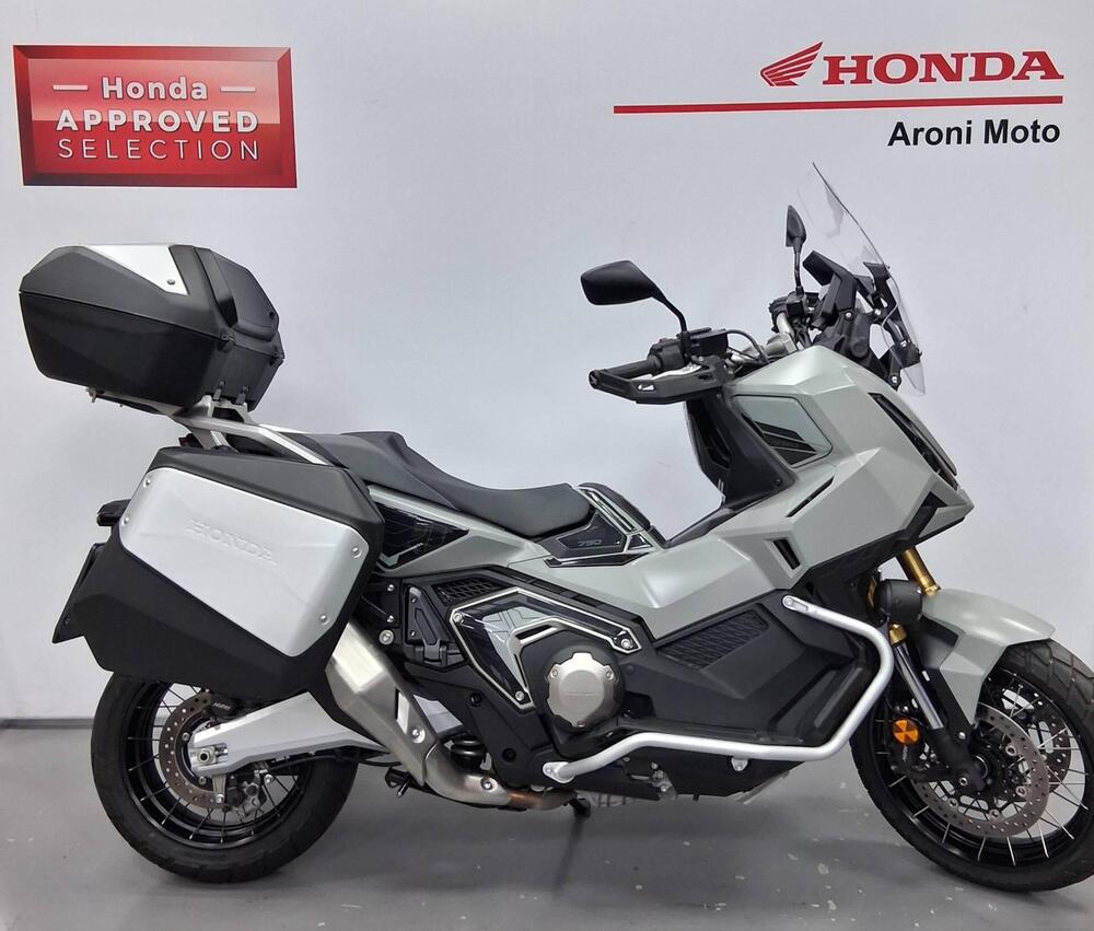 Honda X-ADV 750 Travel (2025)