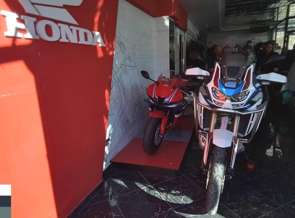 Honda Africa Twin CRF 1100L Adventure Sports DCT (2020 - 21) (3)