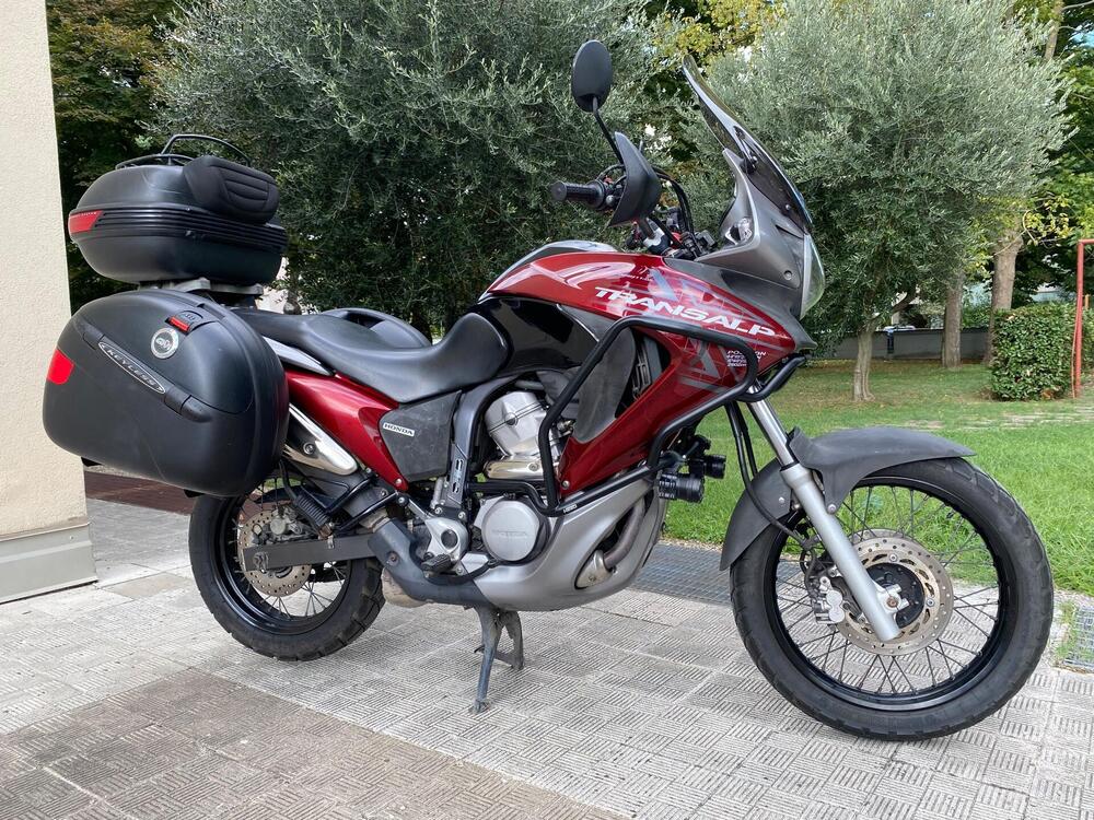 Honda Transalp XL 700 V (2007 - 2013) (2)