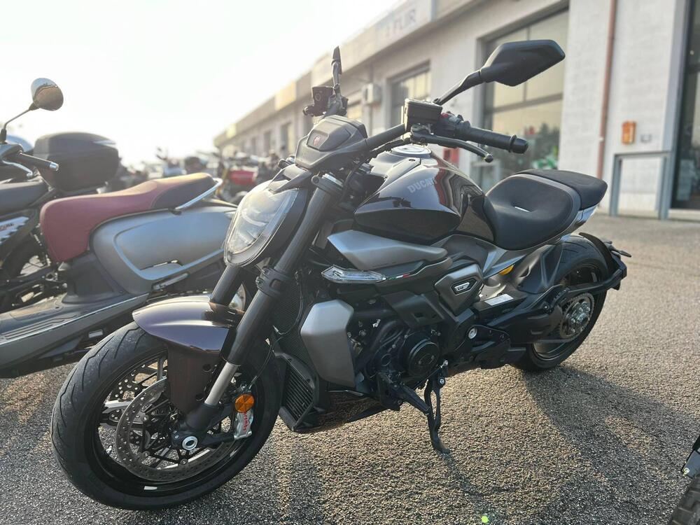 Ducati XDiavel V4 (2025)