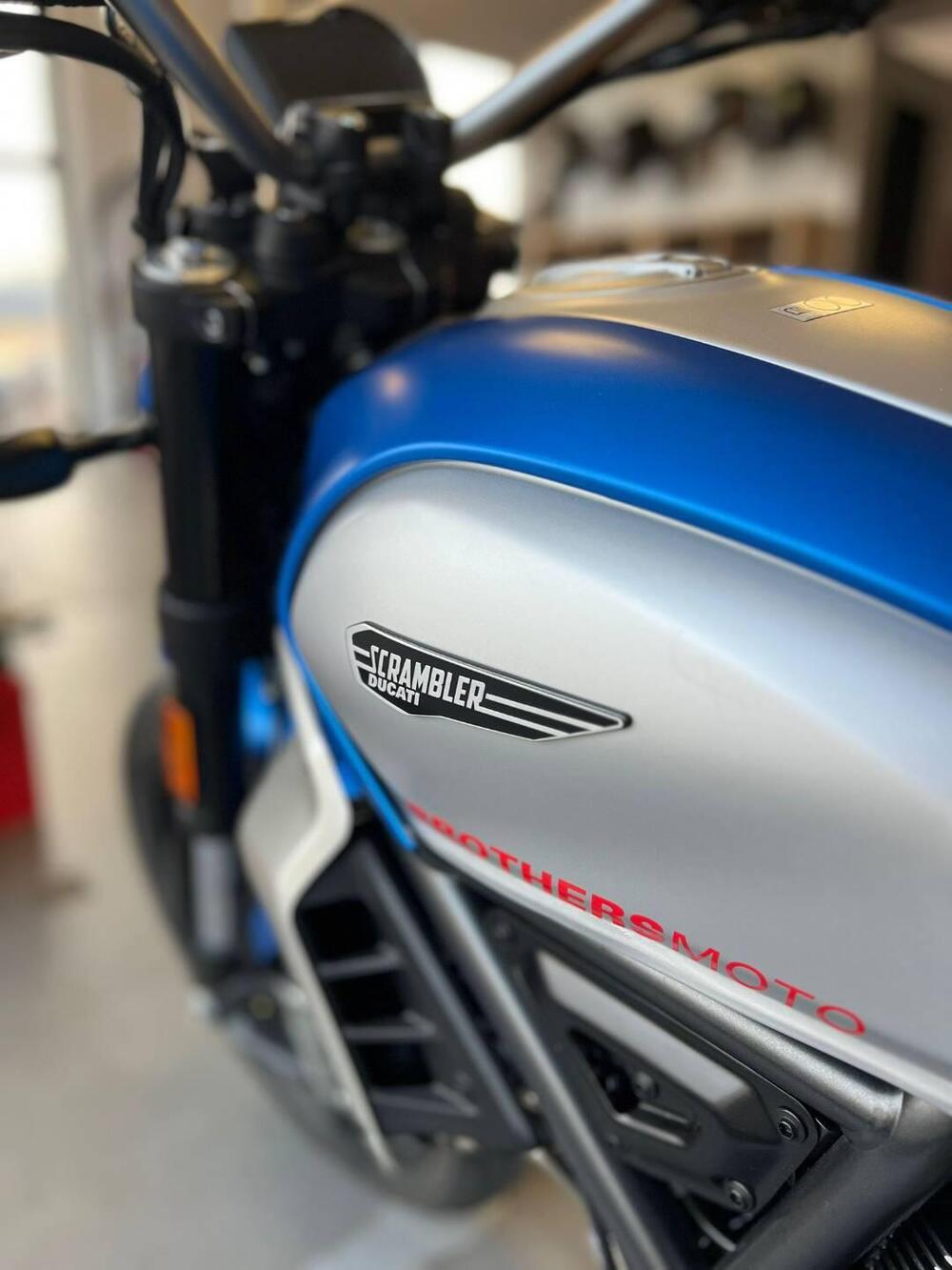 Ducati Scrambler 800 Icon (2023 - 25) (2)