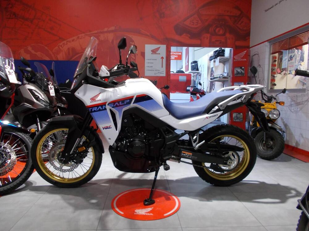 Honda Transalp XL750 (2023 - 24) (3)