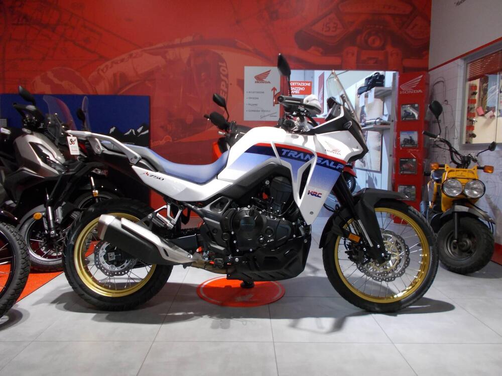 Honda Transalp XL750 (2023 - 24) (9)