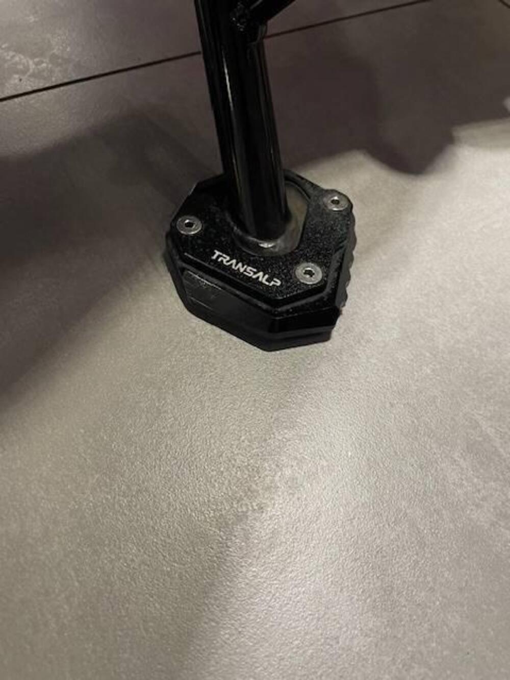 Honda Transalp XL750 (2023 - 24) (12)