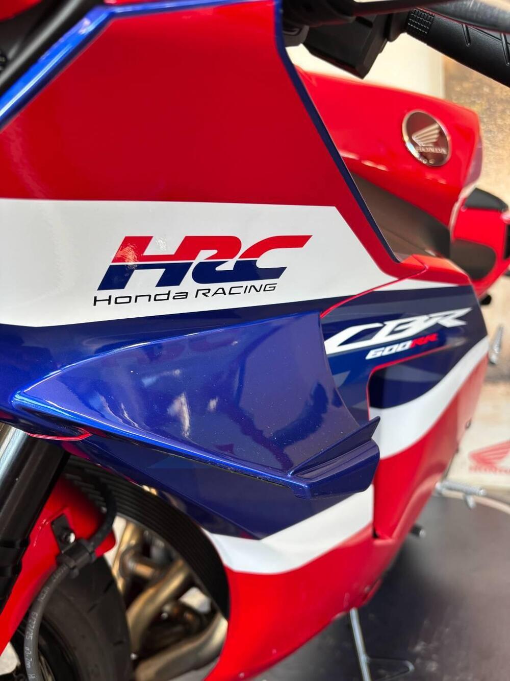 Honda CBR 600 RR (2024 - 25) (4)