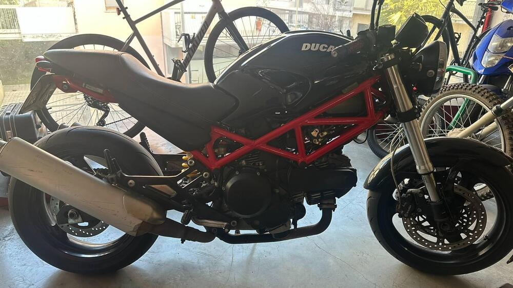 Ducati Monster 695 (2006 - 08) (5)