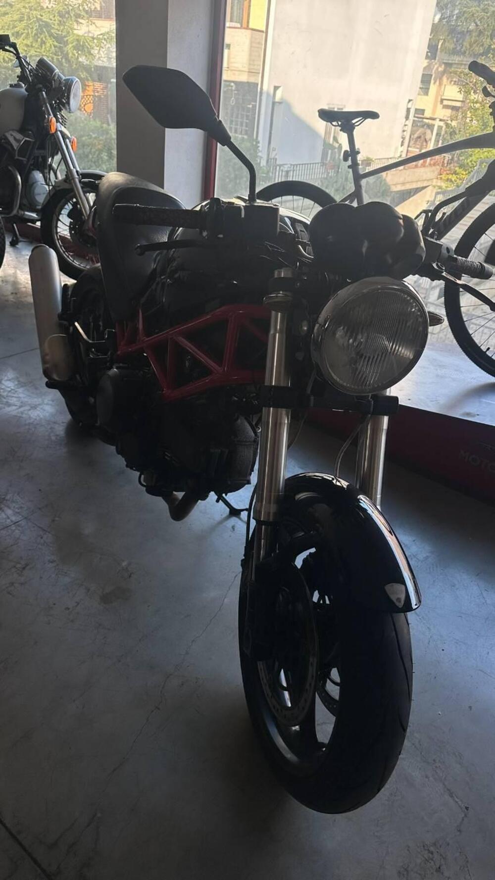 Ducati Monster 695 (2006 - 08) (12)