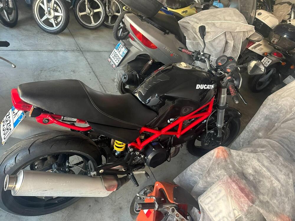 Ducati Monster 695 (2006 - 08) (15)