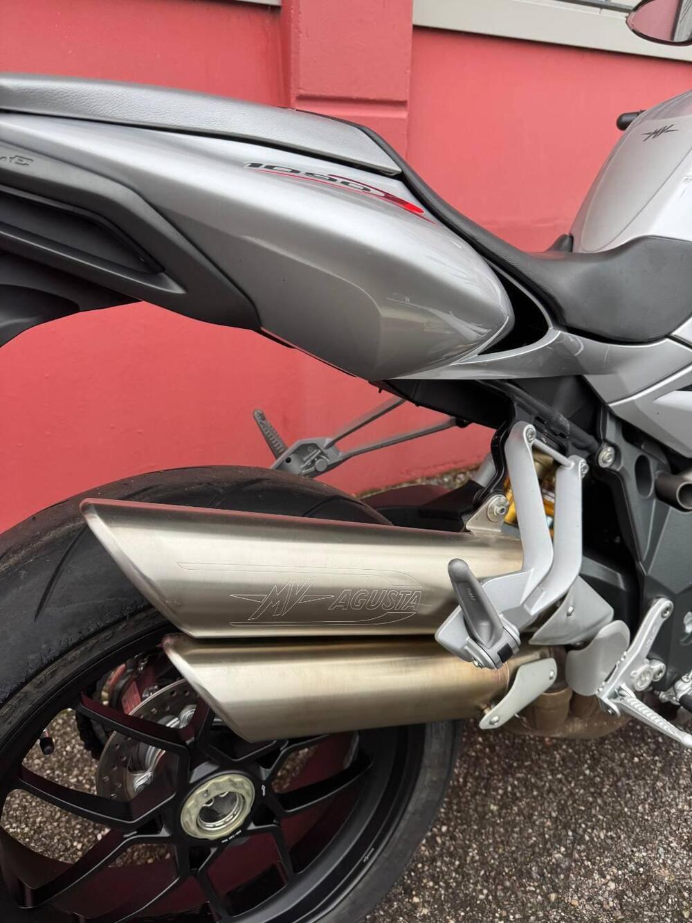 MV Agusta Brutale 1090 RR (2009 - 15) (8)