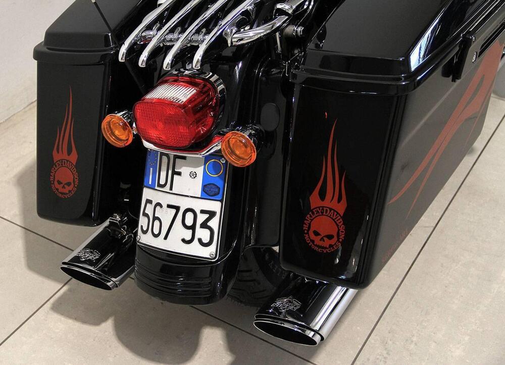 Harley-Davidson 1584 Street Glide (2008 - 10) - FLHX (10)