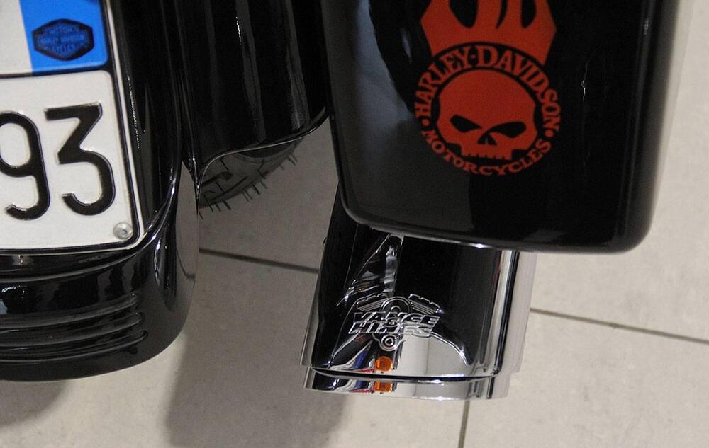 Harley-Davidson 1584 Street Glide (2008 - 10) - FLHX (11)