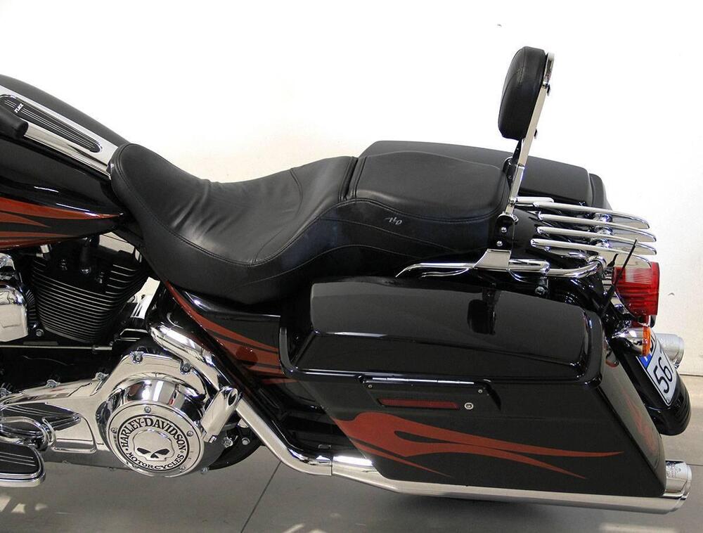 Harley-Davidson 1584 Street Glide (2008 - 10) - FLHX (14)