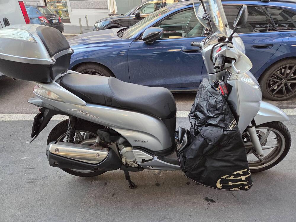 Honda SH 300 i (2006 - 10) (3)