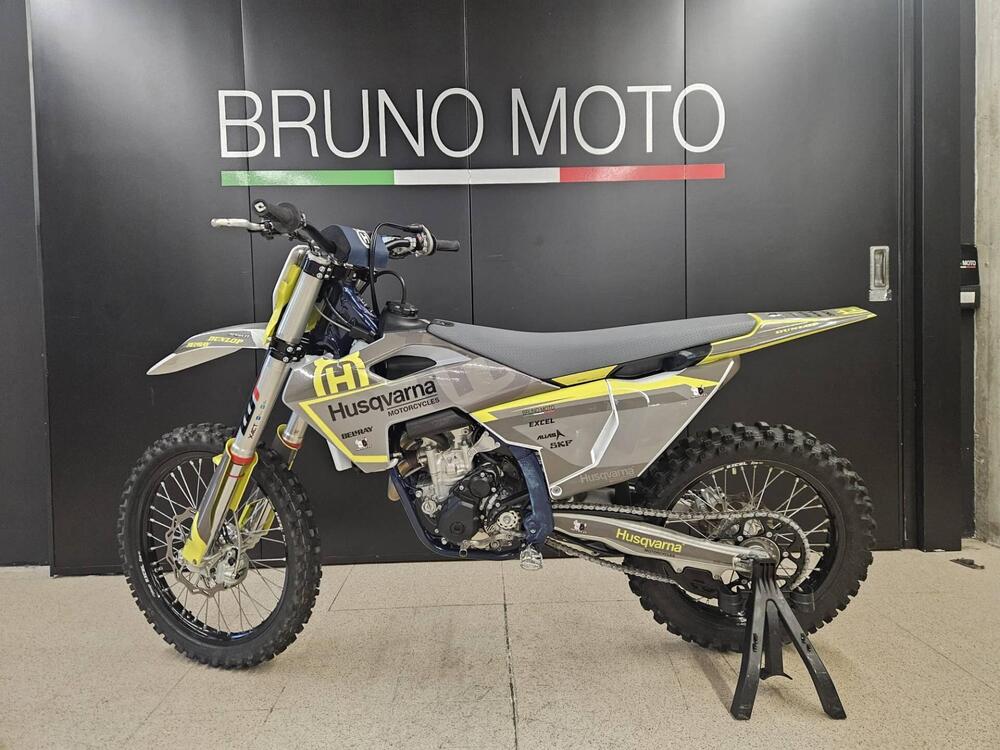 Husqvarna FC 250 (2024) (2)