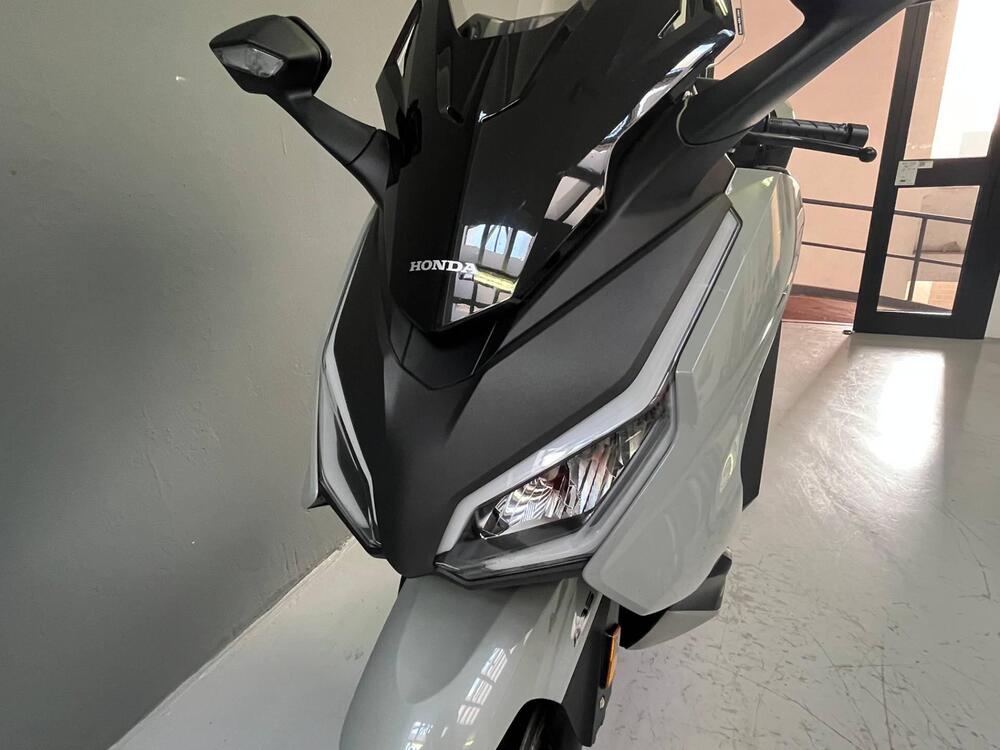 Honda Forza 350 Deluxe (2022 - 24) (7)