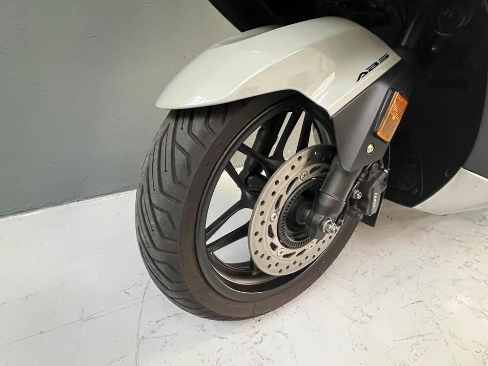 Honda Forza 350 Deluxe (2022 - 24) (9)