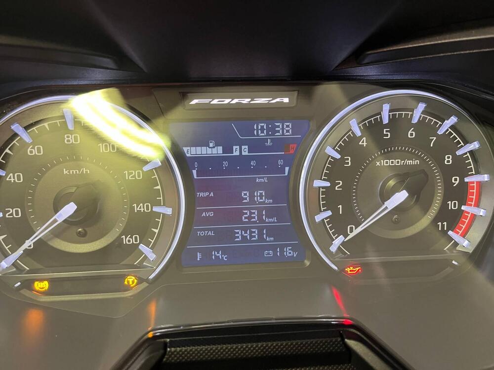 Honda Forza 350 Deluxe (2022 - 24) (3)