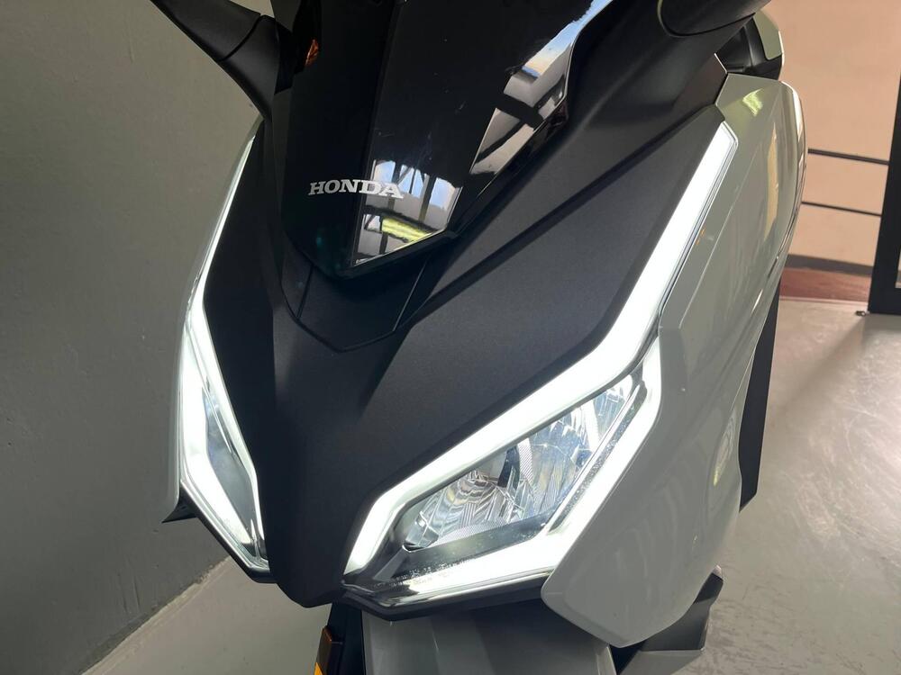 Honda Forza 350 Deluxe (2022 - 24) (8)