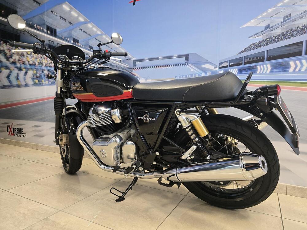Royal Enfield Interceptor 650 (2021 - 25) (5)