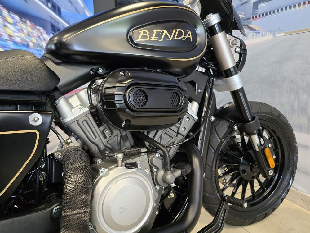 Benda Motorcycles BD-300 Sporty (2021 - 23) (6)