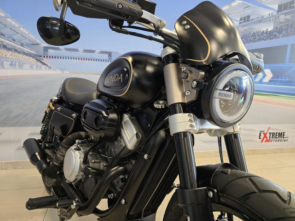 Benda Motorcycles BD-300 Sporty (2021 - 23) (14)