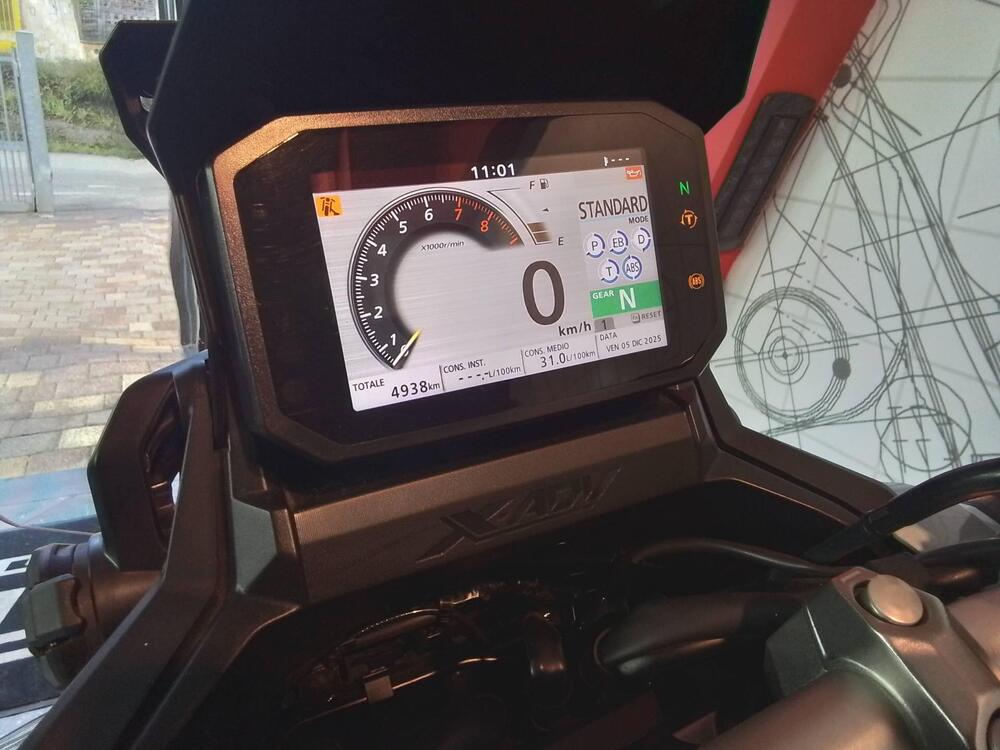 Honda X-ADV 750 DCT (2021 - 24) (5)