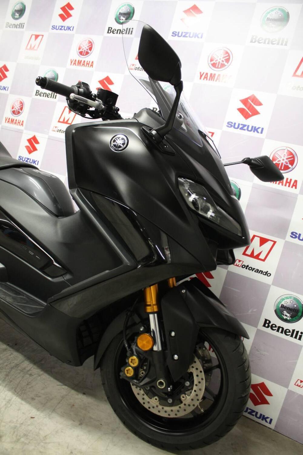 Yamaha T-Max 560 (2022 - 24) (3)