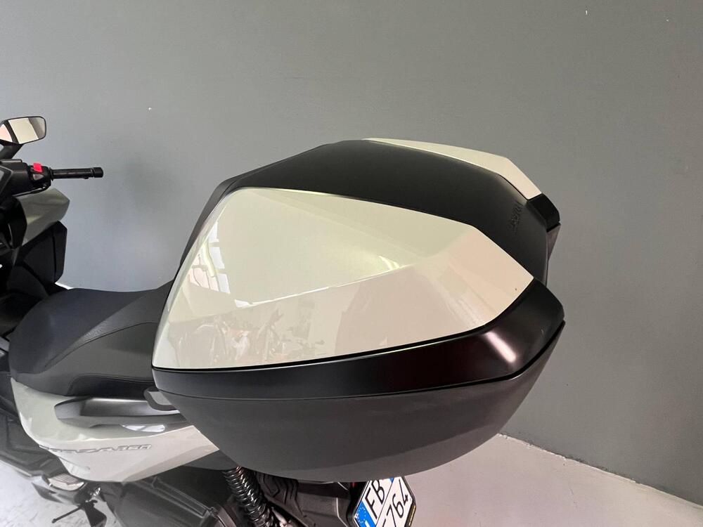 Honda Forza 350 Deluxe (2022 - 24) (11)