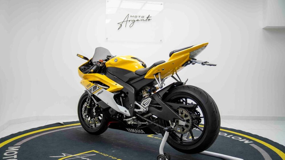 Yamaha YZF R6 (2006 - 07) (5)