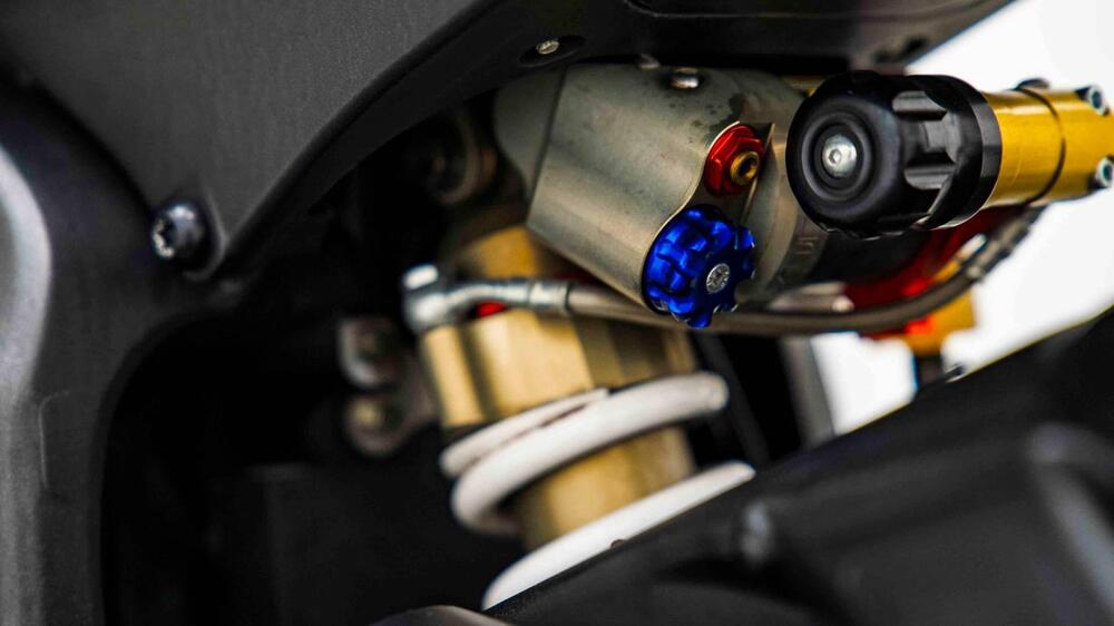 Yamaha YZF R6 (2006 - 07) (12)