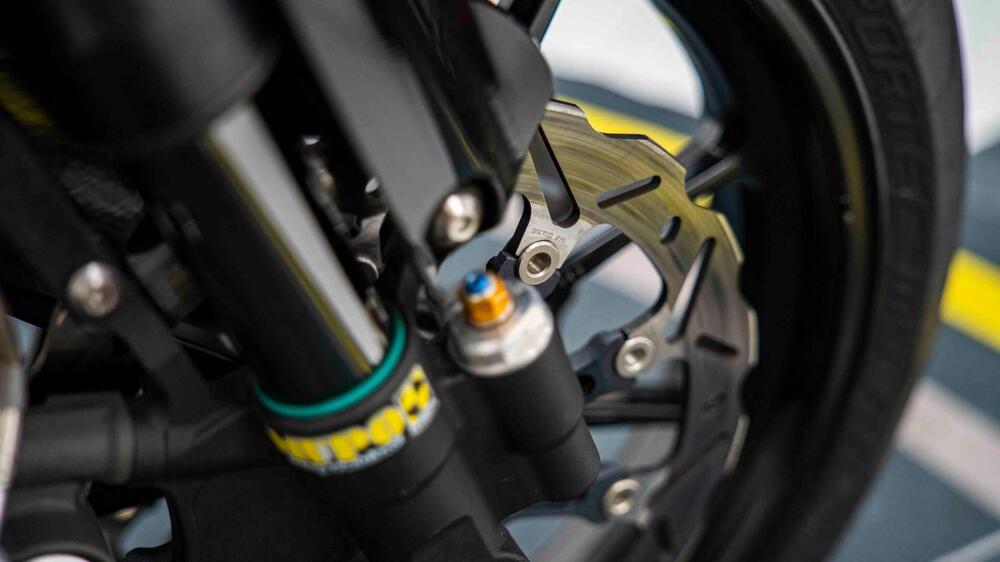 Yamaha YZF R6 (2006 - 07) (16)