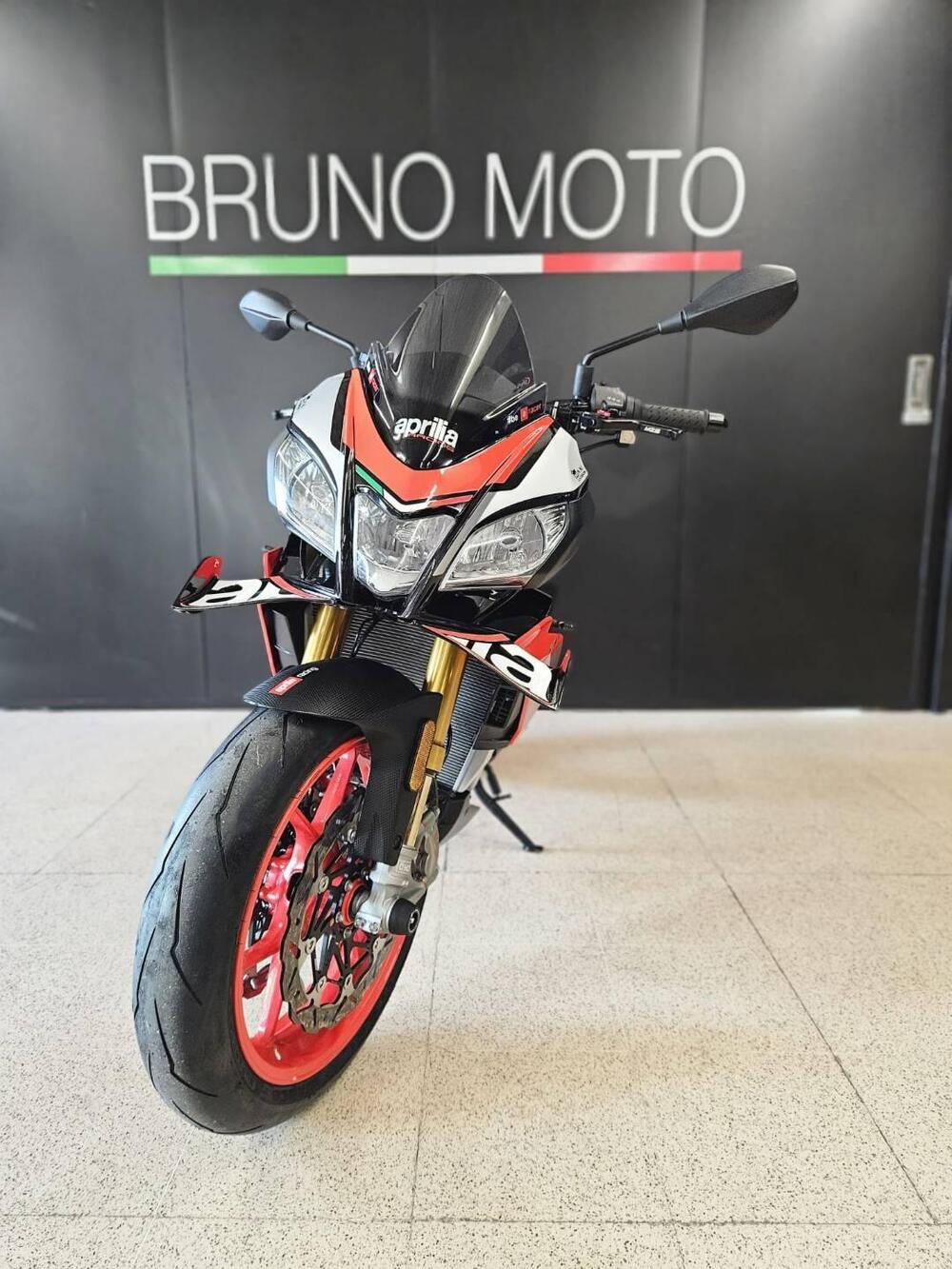 Aprilia Tuono V4 Factory (2017 - 18) (6)