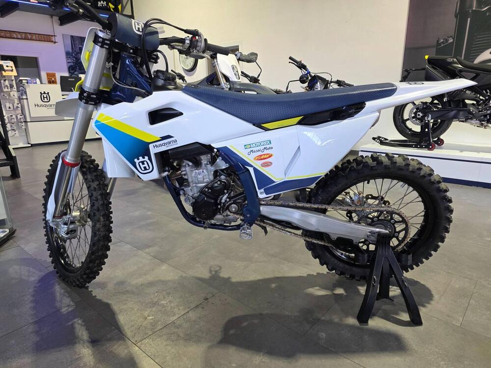 Husqvarna FC 250 (2023) (2)