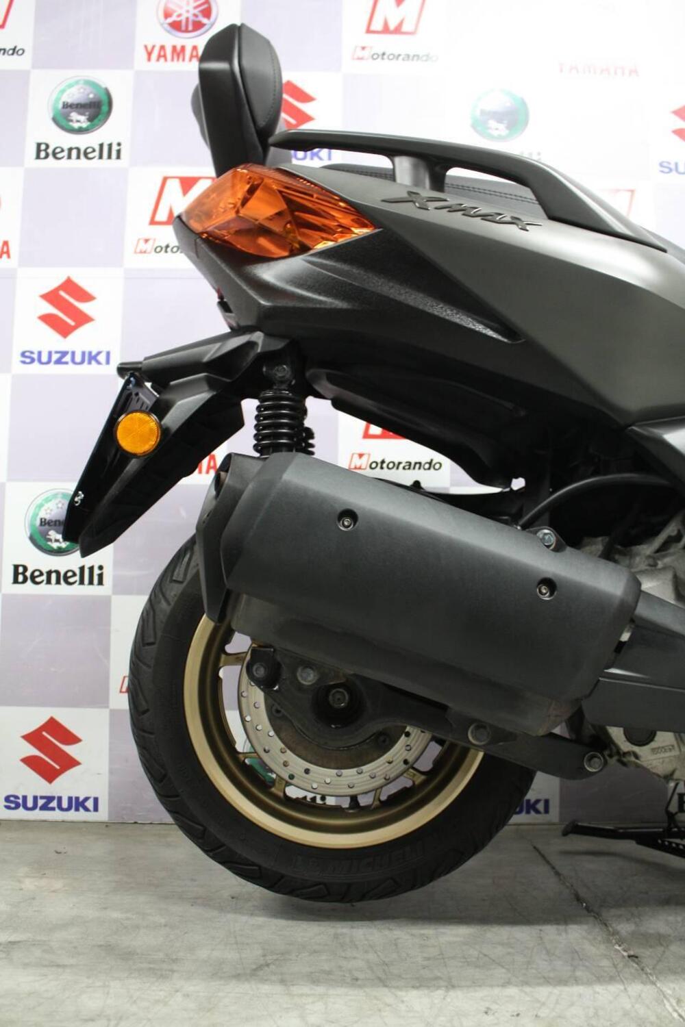 Yamaha X-Max 300 ABS (2017 - 20) (4)