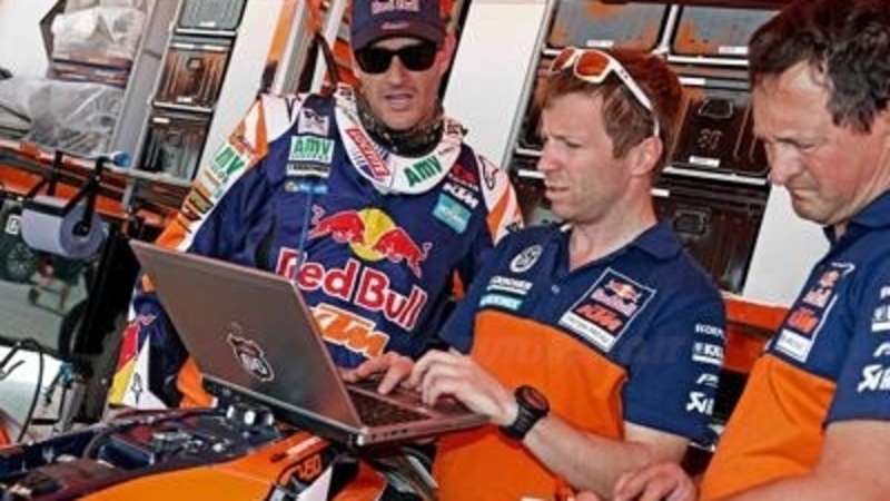 Mondiale Cross Country, Sealine Qatar. Coma (KTM) subito in testa