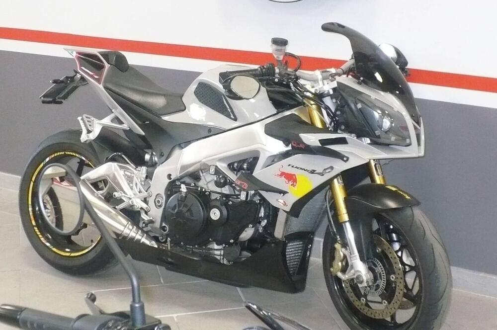 Aprilia Tuono V4 R APRC (2011 - 13) (6)