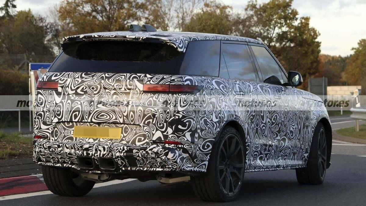 Range Rover Sport SV 2027: il V8 sopravvive ma con un prezzo…