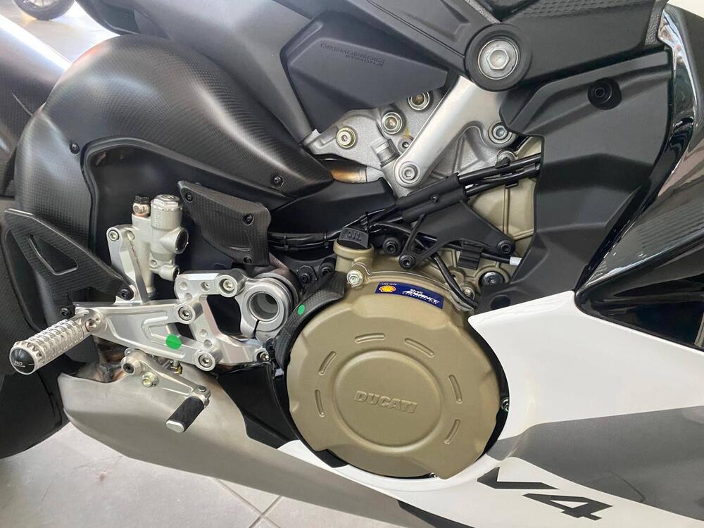Ducati Panigale V4 Tricolore (2025) (11)