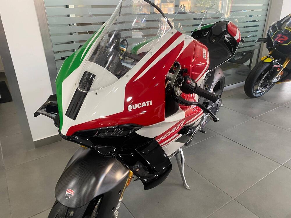 Ducati Panigale V4 Tricolore (2025) (4)