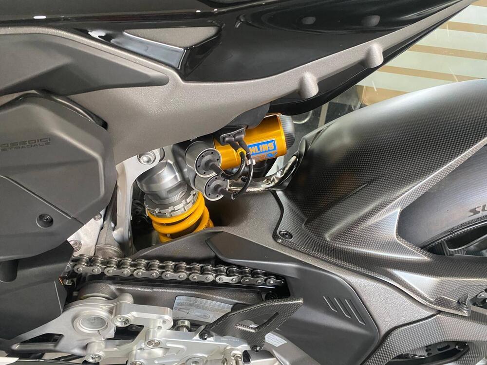 Ducati Panigale V4 Tricolore (2025) (14)