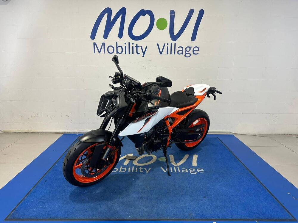 KTM 990 Duke R (2026) (6)