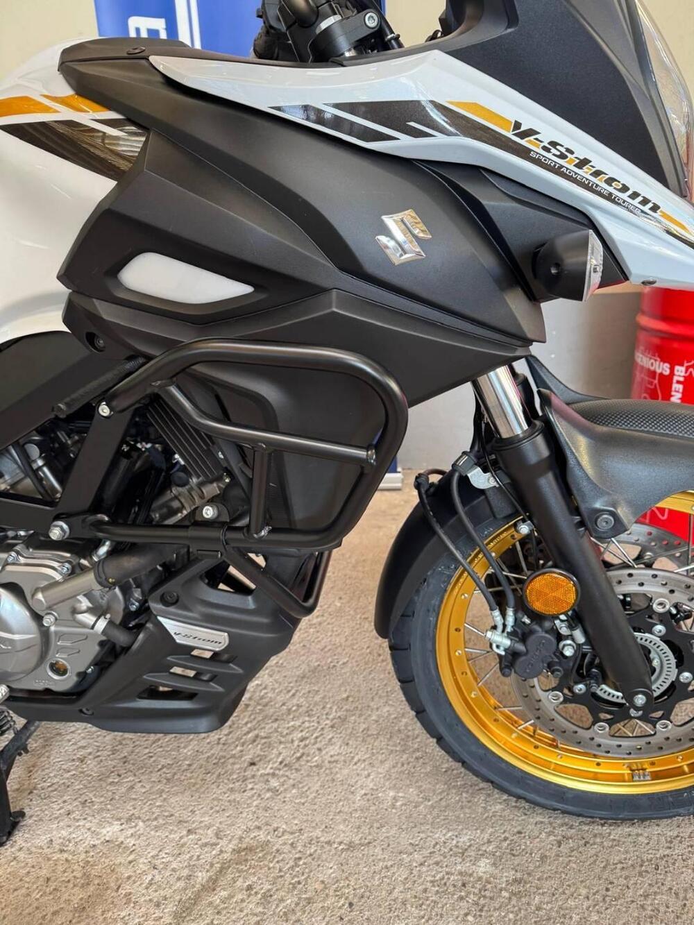 Suzuki V-Strom 650XT Explorer (2022 - 25) (9)