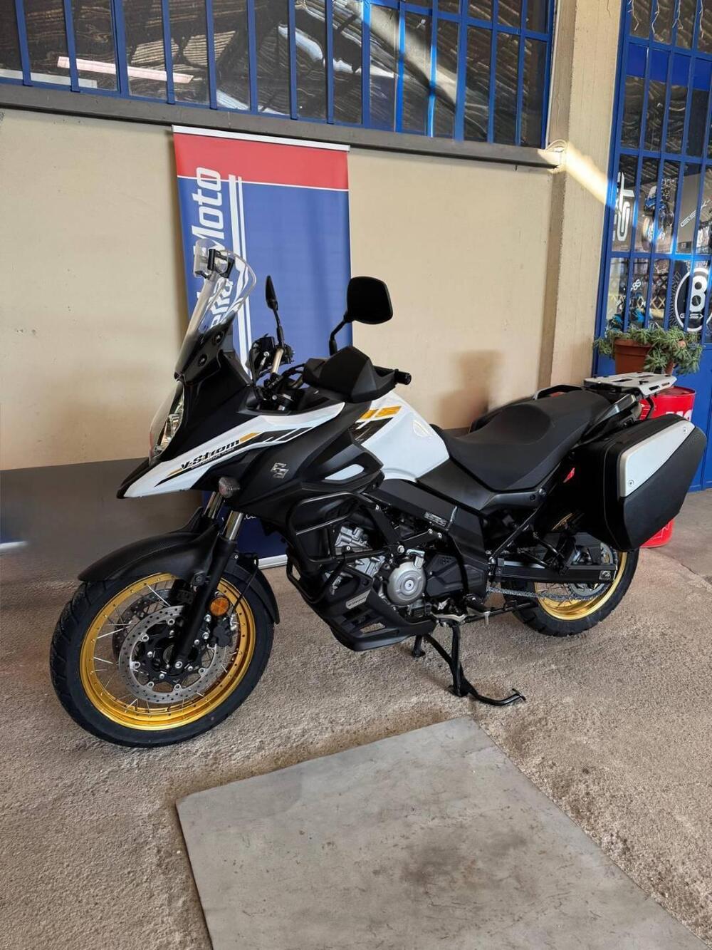 Suzuki V-Strom 650XT Explorer (2022 - 25) (10)